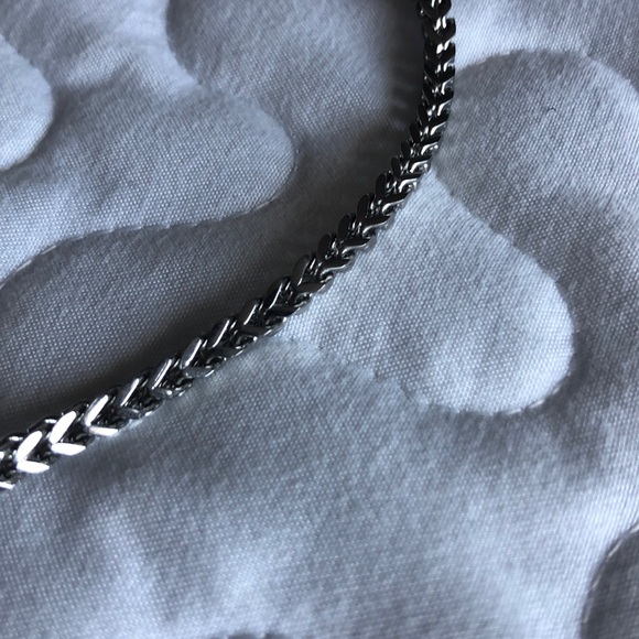 Silver chain - Picture 4 of 4